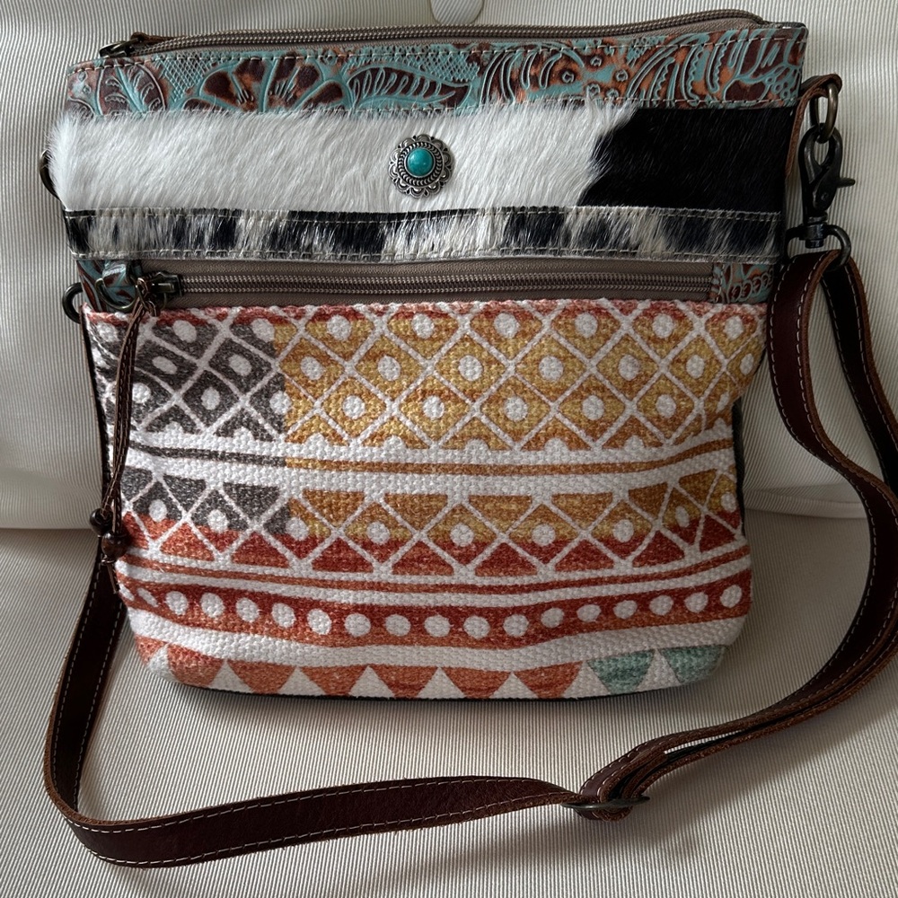 Myra Boho Patchwork Crossbody Bag in Hairon Cowhide Cotton and Leather
